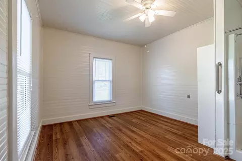 609 E Concord St, Morganton, NC 28655 photo 19