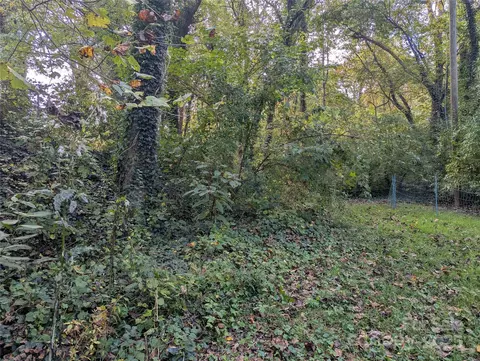99999 Taft Ave, Asheville, NC 28803