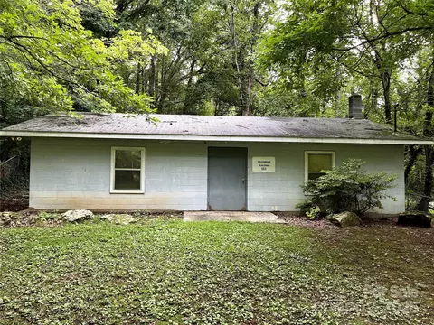 553 Bailey Rd, Asheville, NC 28806