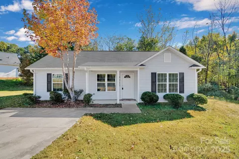 4617 Wind Chime Ct, Charlotte, NC 28208