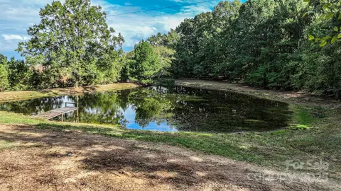 1912 New Salem Rd, Monroe, NC 28110