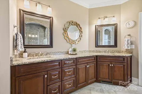 Bath - 7511 Pine Glade Dr, Denver, NC 28037 photo 2 of 6