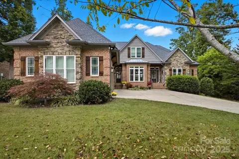 Exterior - 7511 Pine Glade Dr, Denver, NC 28037 photo 7 of 7