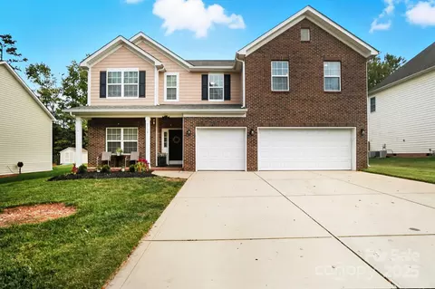 3708 Martele Dr, Charlotte, NC 28227