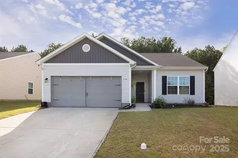 8508 Highgate Dr, Charlotte, NC 28215