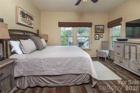 Bedroom - 4 Grayling Dr, Cullowhee, NC 28723 photo 1 of 4