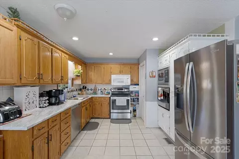 Kitchen - 905 Stevens Rd, Monroe, NC 28110 photo 3 of 3