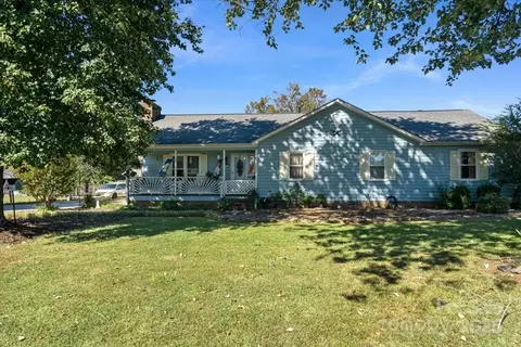 905 Stevens Rd, Monroe, NC 28110