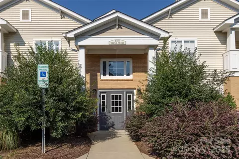 16452 Redstone Mountain Ln, Charlotte, NC 28277