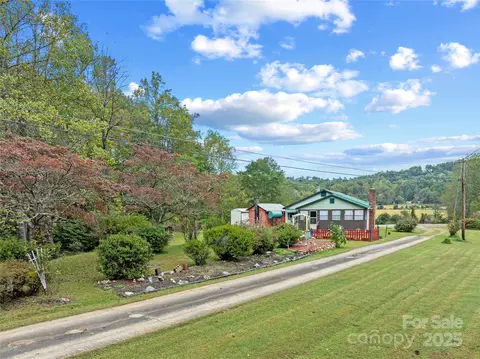 841 Elm Bend Rd, Brevard, NC 28712