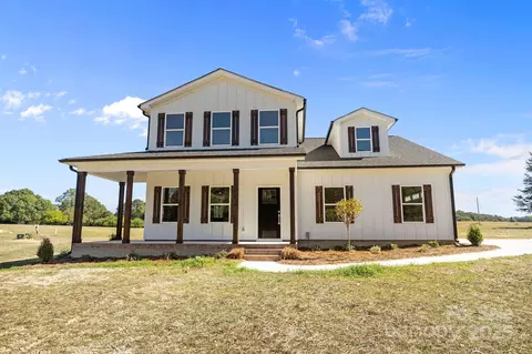 2441 Wolf Pond Rd, Monroe, NC 28110 photo 2