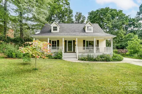 107 E Hill St, Fort Mill, SC 29715