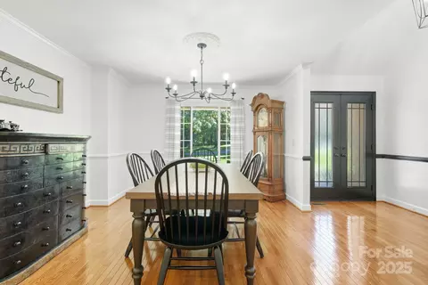 Entry Way - 6404 Fox Trce, Salisbury, NC 28147 photo 3 of 4
