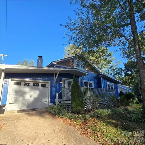 51 Mulberry Ct, Arden, NC 28704