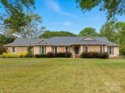 1536 Cobblestone Ct, Fort Mill, SC 29708