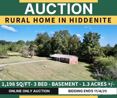 212 Hill Farm Rd, Hiddenite, NC 28636