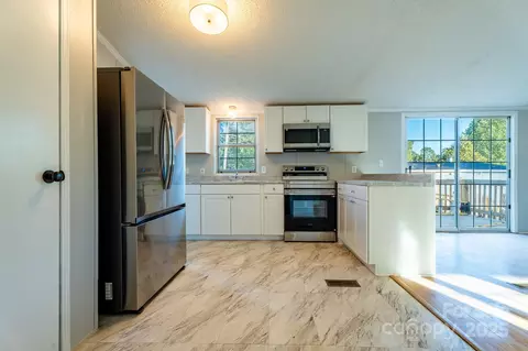 Kitchen - 2918 23rd Ne Ave NE, Hickory, NC 28601 photo 1 of 1