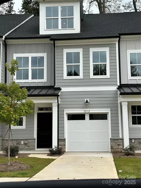 3212 Finchborough 260 Ct #260, Charlotte, NC 28269