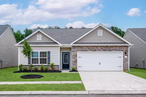 4016 Bolo Dr, Charlotte, NC 28215