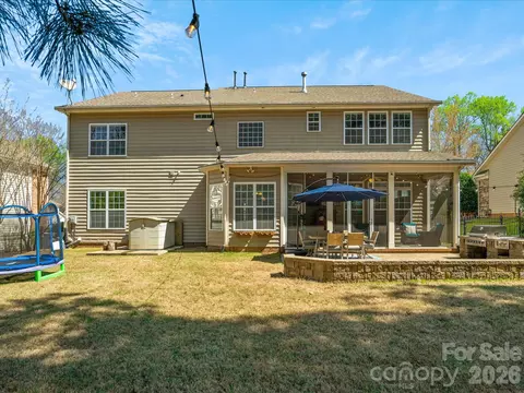567 Quicksilver Trl, Fort Mill, SC 29708 photo 3