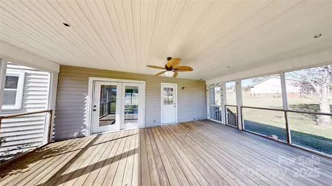 Exterior - 3940 Herman Sipe Rd, Conover, NC 28613 photo 1 of 3