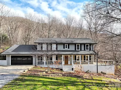 165 Foggy Cove Rd, Waynesville, NC 28785