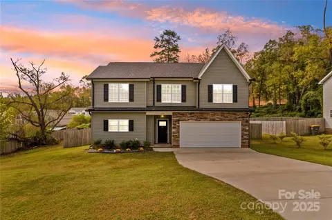 2518 Moose Rd, Kannapolis, NC 28083