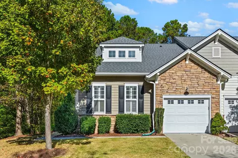 2090 Calloway Pines Dr, Tega Cay, SC 29708