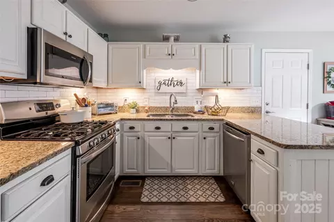 49 Whispering Oak Ct, Fletcher, NC 28732 photo 14