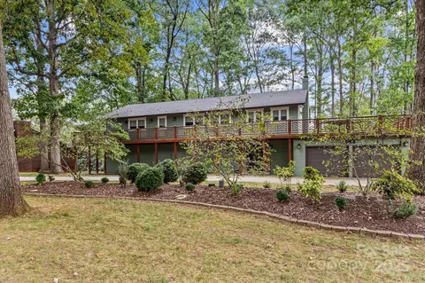 258 Crystal Cir, Mooresville, NC 28117