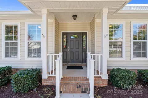 Exterior - 18134 Ebenezer Dr, Cornelius, NC 28031 photo 2 of 6