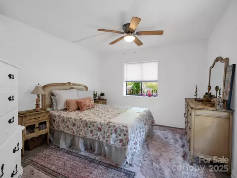 Bedroom - 305 Grady Ave, Tryon, NC 28782 photo 4 of 6