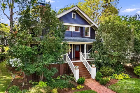 120 Flint St, Asheville, NC 28801