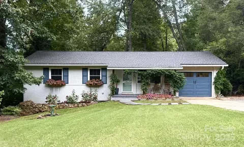 36 Clement Dr, Asheville, NC 28805
