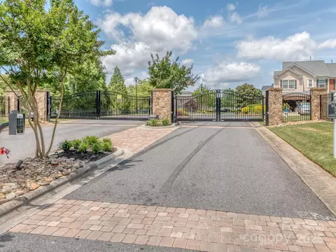 463 Hunters Dance Rd, Fort Mill, SC 29708 photo 33