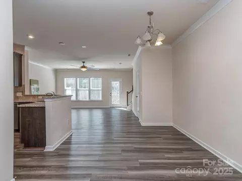 463 Hunters Dance Rd, Fort Mill, SC 29708 photo 4