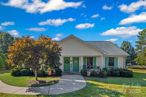 100 Tripp Dr, Kings Mountain, NC 28086