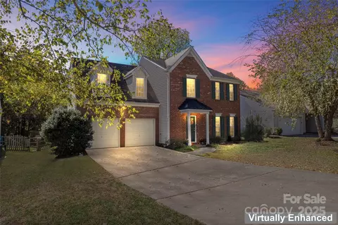 7633 Nicolette Ct, Charlotte, NC 28215