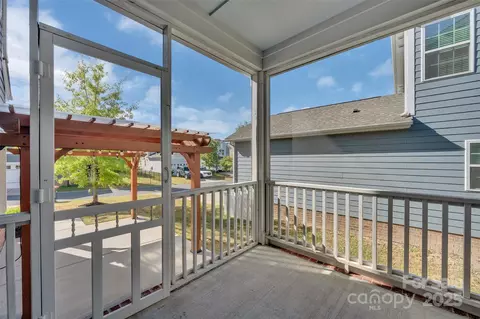 Exterior - 6130 Cloverdale Dr, Tega Cay, SC 29708 photo 4 of 4