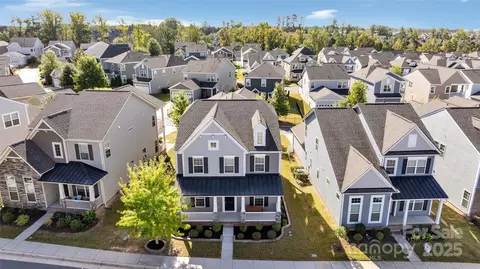 View/Area - 6130 Cloverdale Dr, Tega Cay, SC 29708 photo 1 of 3