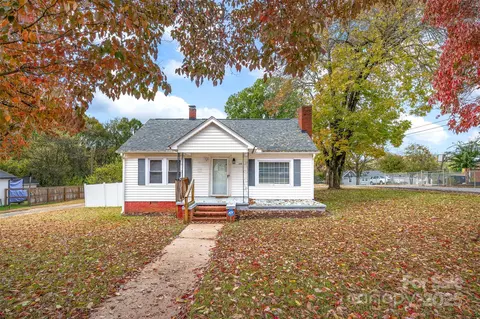 144 Robbins Sw St SW, Concord, NC 28025