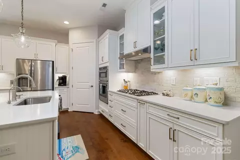 Kitchen - 104 Pintail Dr, Monroe, NC 28110 photo 6 of 7