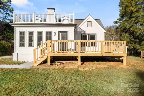 1011 N 14th St, Bessemer City, NC 28016