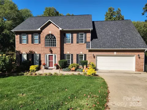 3823 11th Street Ne 35 Pl NE #35, Hickory, NC 28601