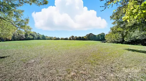2743 Water Plant Rd, Maiden, NC 28650