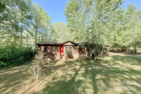6316 Landsford Rd, Marshville, NC 28103
