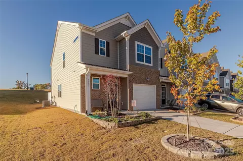 Exterior - 8007 Scarlet Maple Ln, Tega Cay, SC 29708 photo 2 of 2