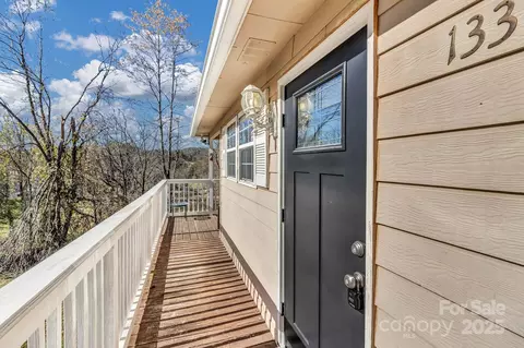 Exterior - 133 Sharon Rd, Fairview, NC 28730 photo 4 of 10