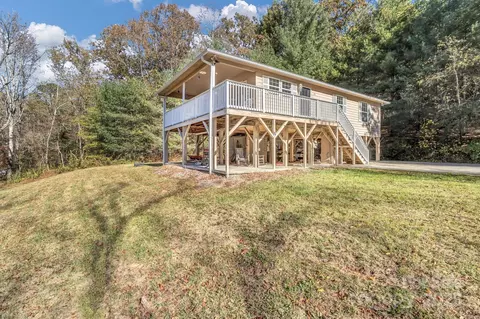 Exterior - 133 Sharon Rd, Fairview, NC 28730 photo 2 of 10