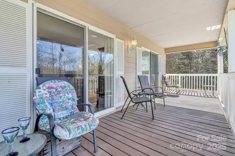 Exterior - 133 Sharon Rd, Fairview, NC 28730 photo 8 of 10
